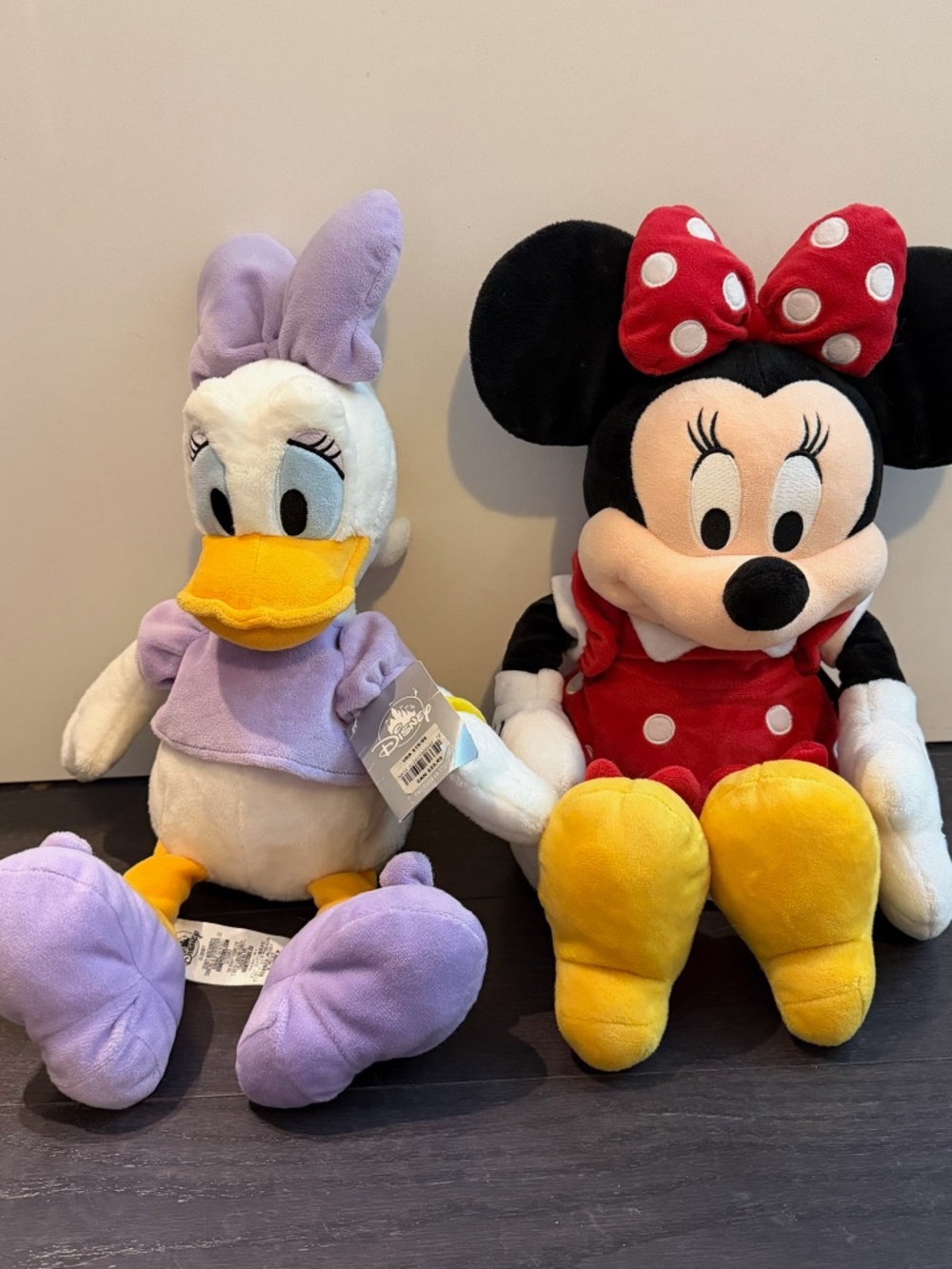 SET OF 2 Disney Store Minnie Mouse Daisy Duck Plush Dolls With Tags Large